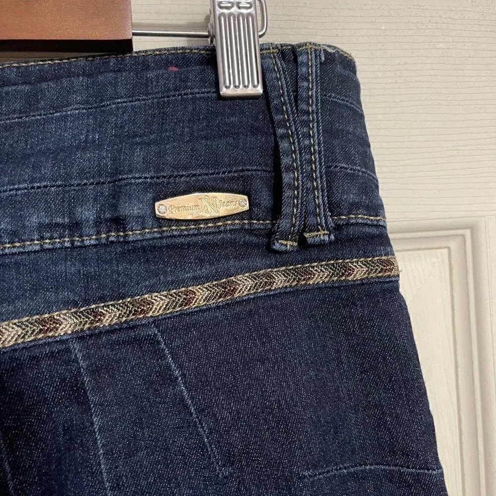 I&M Jeans Women's Dark Mid Wash Embroidered Trim Stretch Skinny Jeans Size 30
